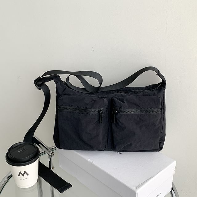 Multi-Pocket Bag Crossbody