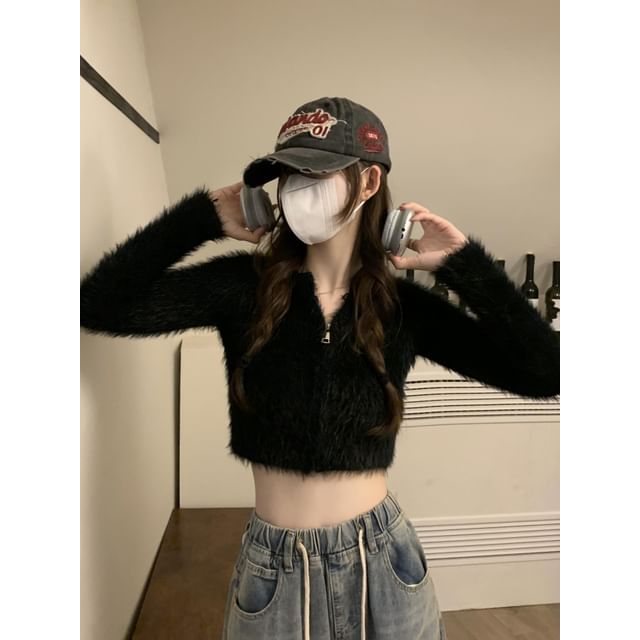 Notch Neck Solid Fluffy Crop Zip Jacket