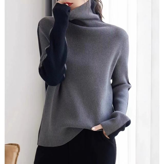 Turtleneck Colorblock Ribbed-Knit Sweater