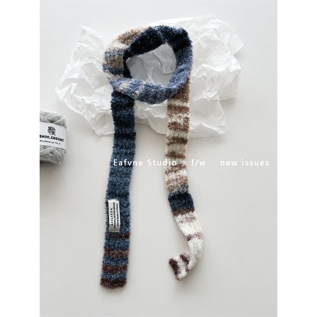 Gradient Knit Skinny Scarf