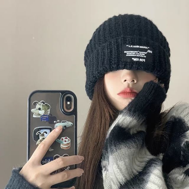 Beanie Applique Knit Ribbed