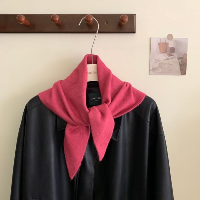 Triangle Wool Scarf Plain