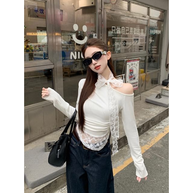 Long-Sleeve Boat Neck Lace Panel Slim Fit Tee / Tweed Button Jacket / Mid Rise Washed Wide Leg Jeans