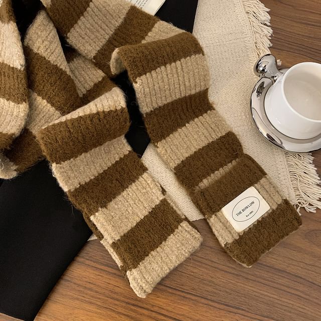 Knit Scarf Striped