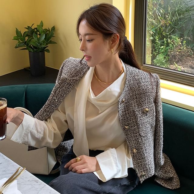 Round Neck Tweed Button Jacket