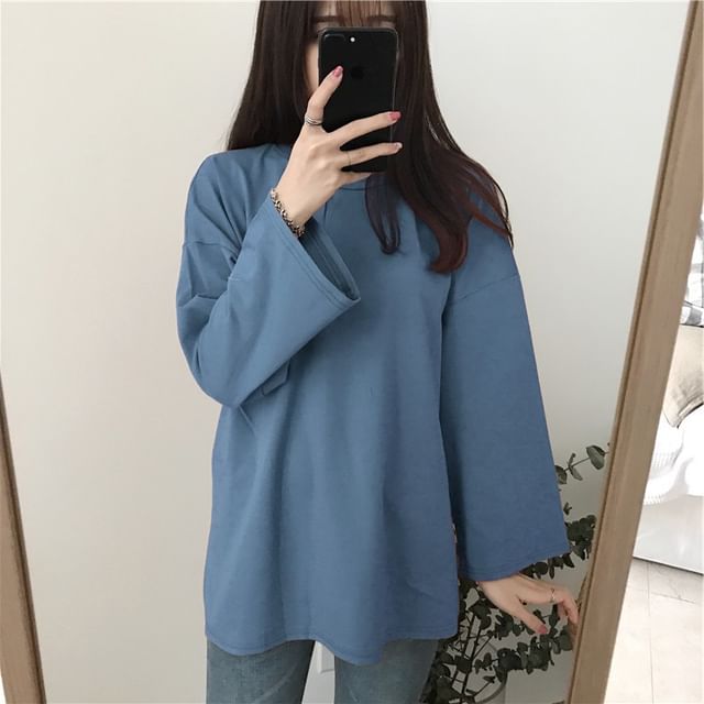 Long Sleeve Crew Neck Plain T-Shirt