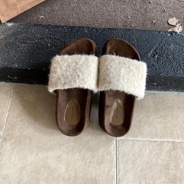 Platform Plain Fleece Slide Sandals