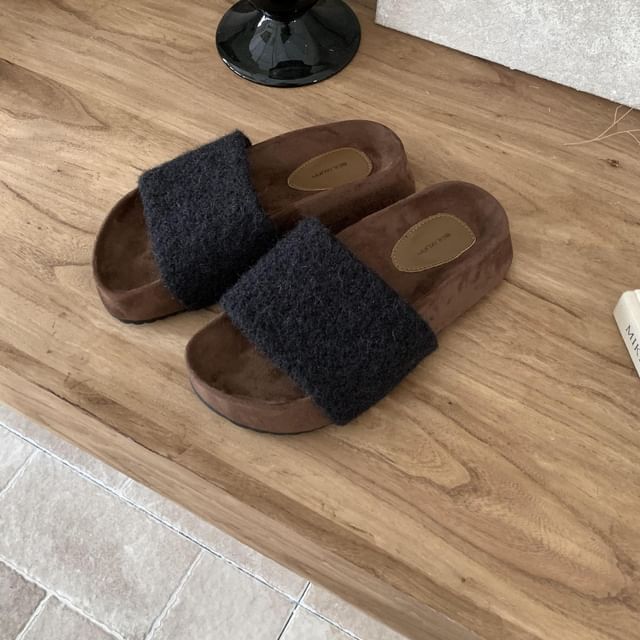 Platform Plain Fleece Slide Sandals