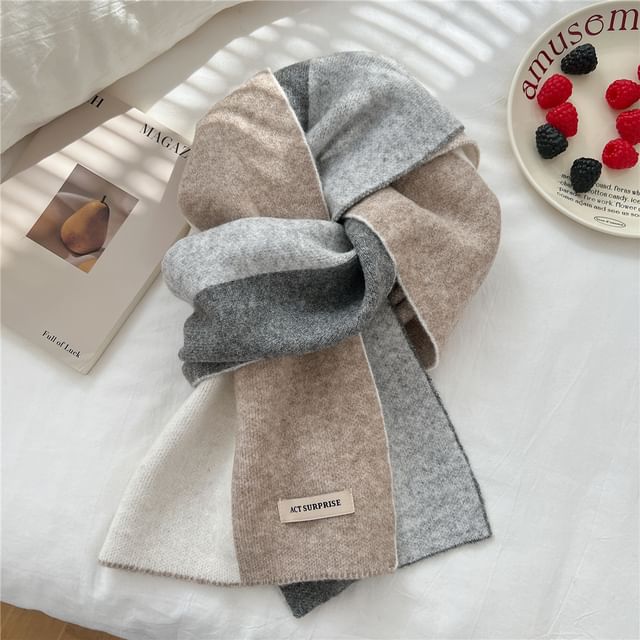 Two-Tone Label Applique Scarf