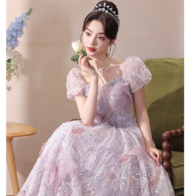 Embroidered Evening Sequin A-Line Flower Gown Puff-Sleeve