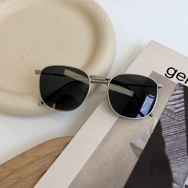 Square Sunglasses Plain
