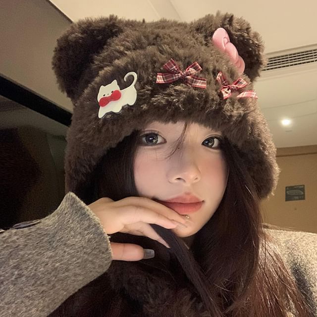 Accent Ear Fluffy Bear Beanie Bow