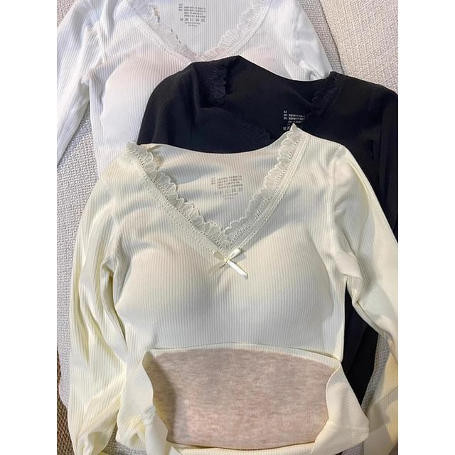 Padded Lace V-Neck Long Sleeve Top
