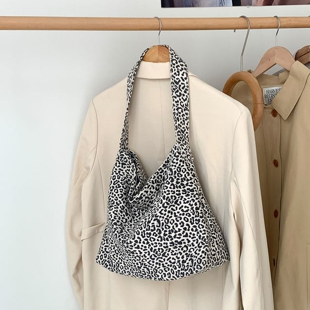 Bag Print Leopard Tote
