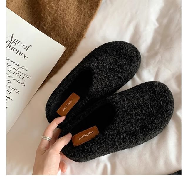 Platform Fleece Mules Plain