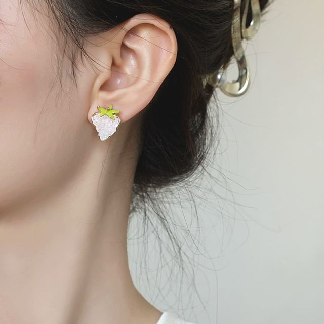 Strawberry Earring / Clip-On Stud