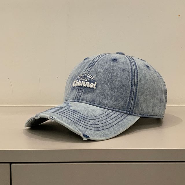 Distressed Washed Cap Embroidered Letter