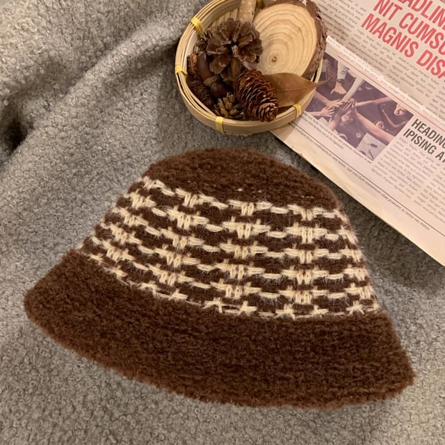 Bucket Fluffy Striped Hat