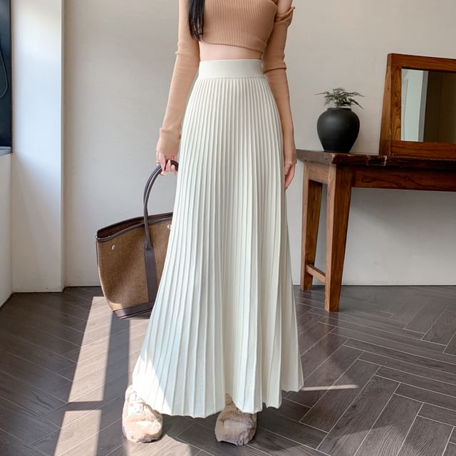 High Rise Maxi Plain A-Line Knit Skirt