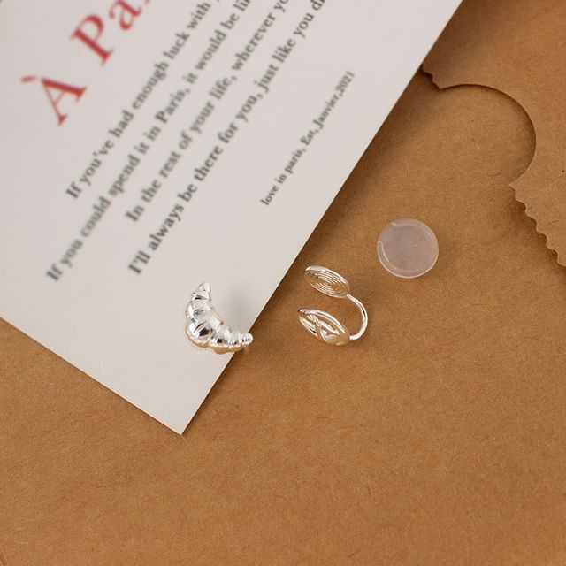 Asymmetrical Earring Pastry / Clip On Stud