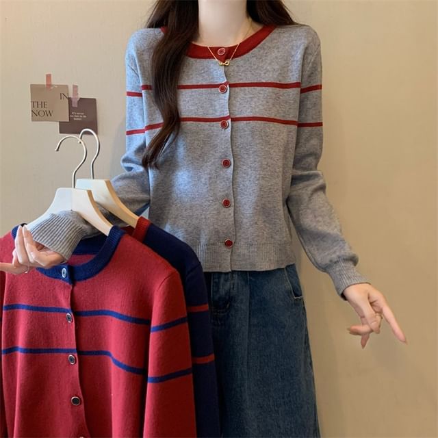 Two-Tone Striped Round Neck Cardigan