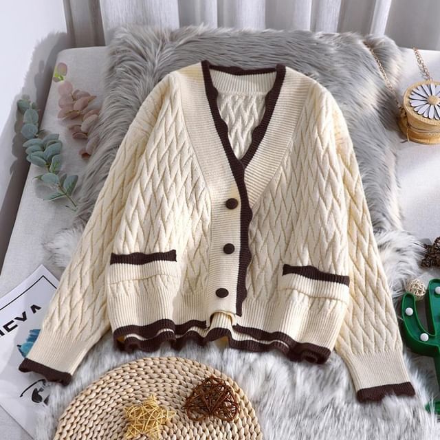 Contrast Trim Quilted V-Neck Plain Cardigan