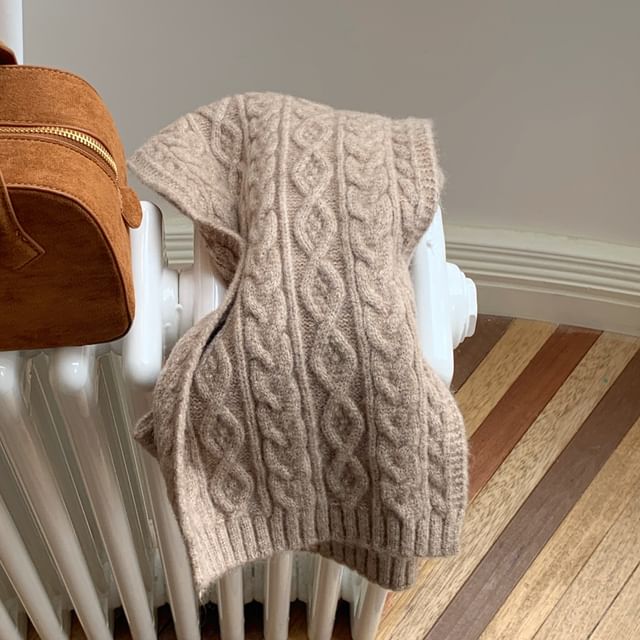 Plain Scarf Cable-Knit