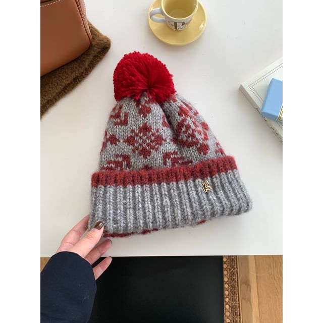 Pom Patterned Beanie