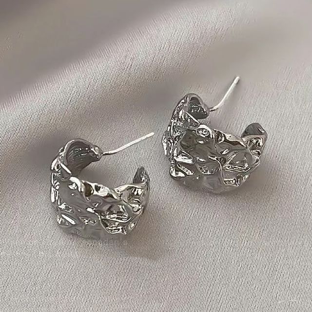 Earring Metal