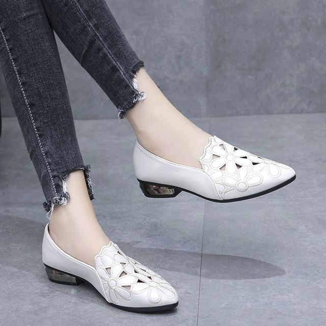 Pumps Chunky Floral Embroidered Heel