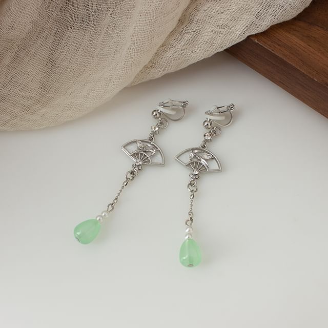 Clip Faux Fan Drop On Jade / Earring