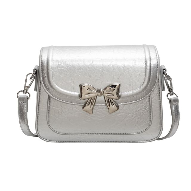 Bag Flap Accent Bow Crossbody