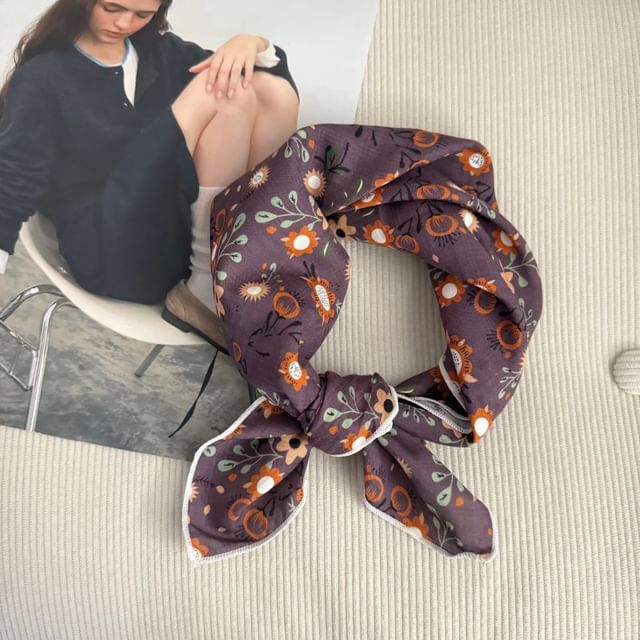 Print Scarf Floral Square