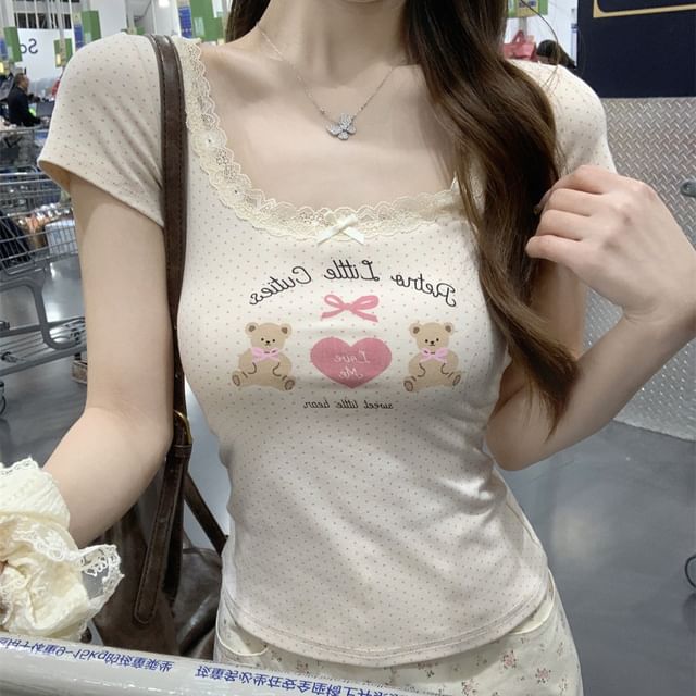 Bear Trim Lace Short-Sleeve Tee Slim Fit Print Crop Neck Scoop