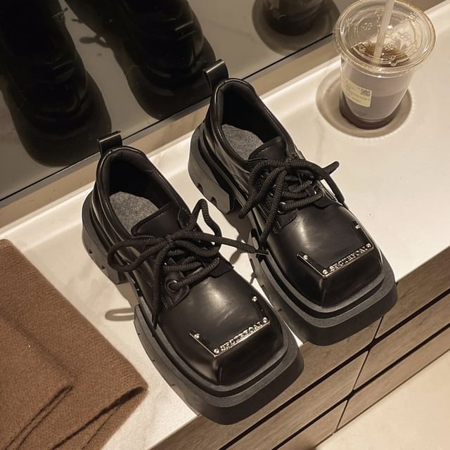 Leather Platform Shoes Square Faux Toe Metal Accent Lace-Up