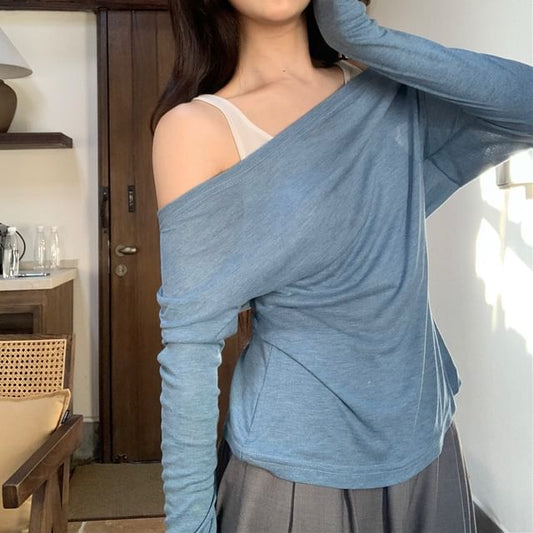 Tone T-Shirt Cold-Shoulder Two-Piece Long-Sleeve Two Mock