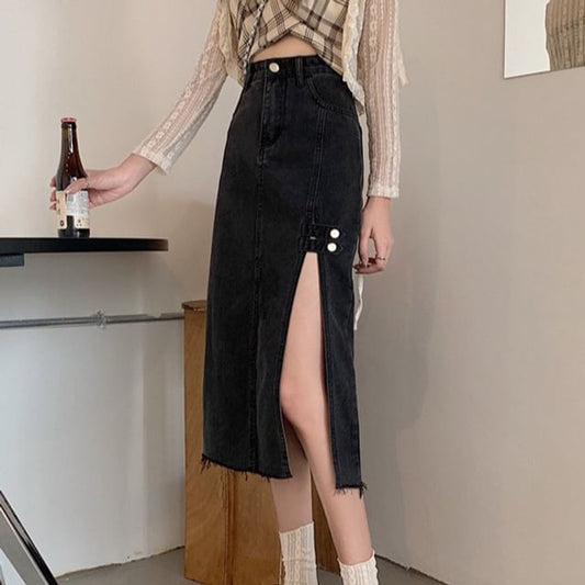Frayed Buttoned Slit Denim Midi A-Line Skirt with High Rise