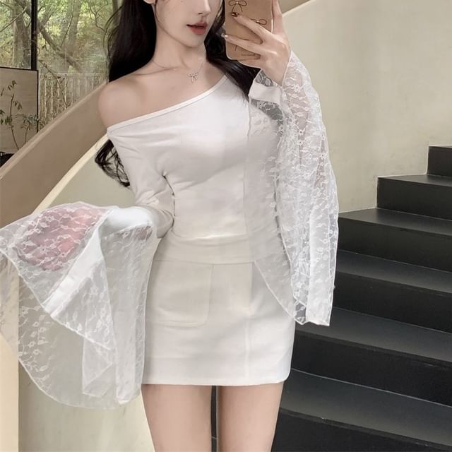 Long-Sleeve Plain Off Top Shoulder Lace Panel