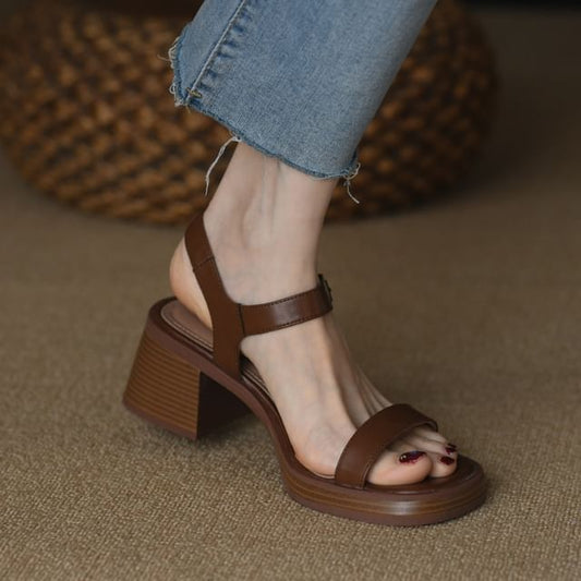 Heel Block Buckled Sandals Strap