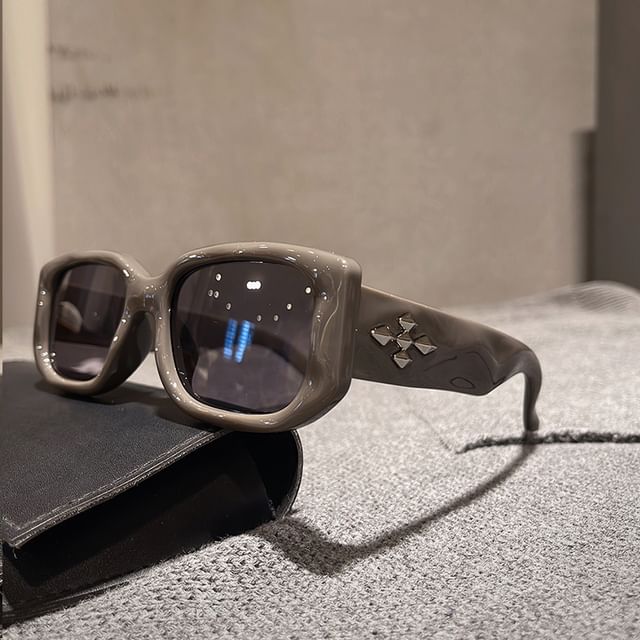 Sunglasses Square Cross Frame Accent