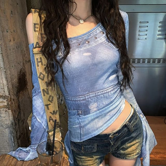 Tee Neck Slim Long-Sleeve Print Fit Asymmetrical Crop