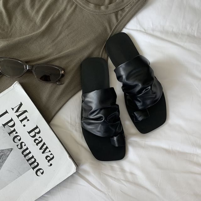 Loop Sandals Flat Slide Toe