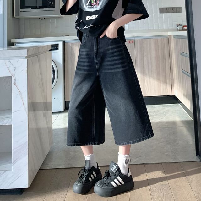 High Jeans Capri Wide Waist Washed Leg