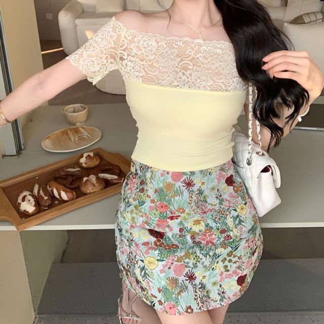 Floral Short-Sleeve Trim / Plain Lace Off-Shoulder Tee Rise High Mini Pencil Skirt