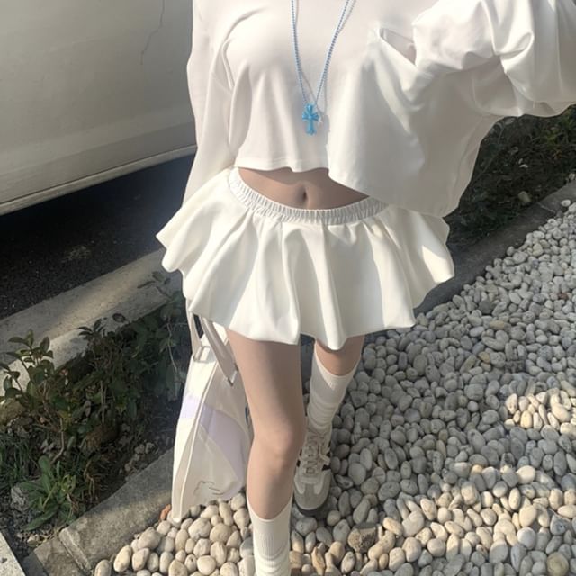 Mini Skirt Long-Sleeve Shoulder T-Shirt Plain / Off A-Line Crop