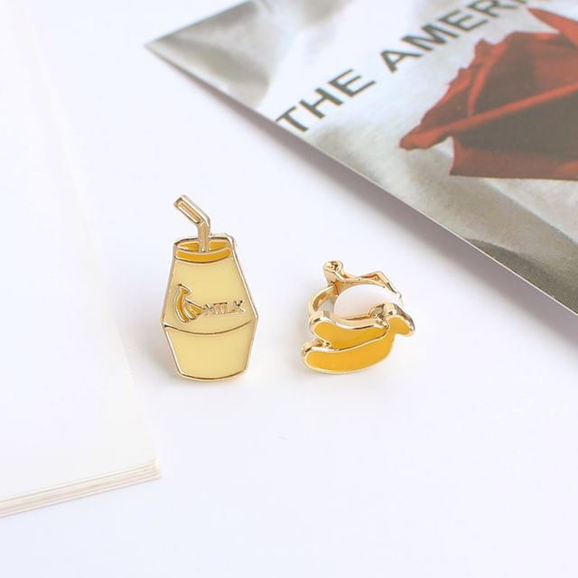/ Milk Fruit Asymmetrical Stud Clip-On Earring