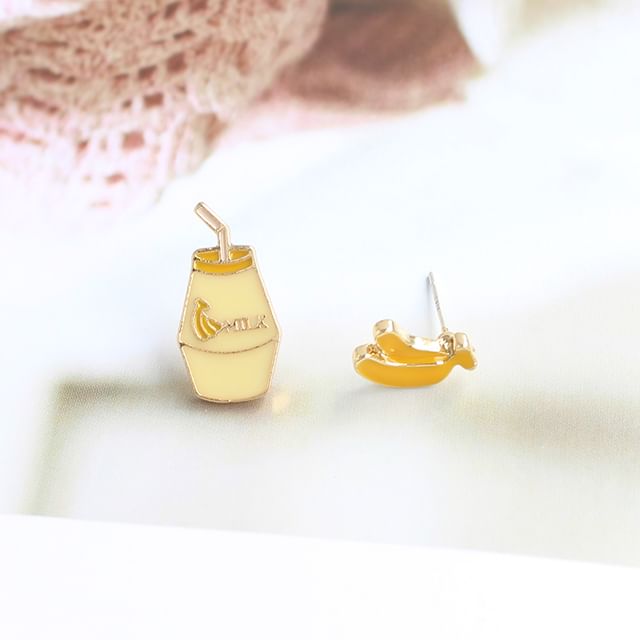 / Milk Fruit Asymmetrical Stud Clip-On Earring
