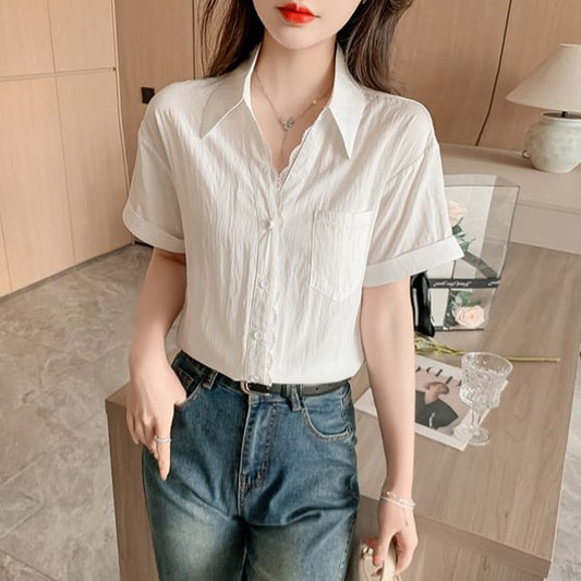 Button-Up Lace Blouse with Collar and Short Sleeves