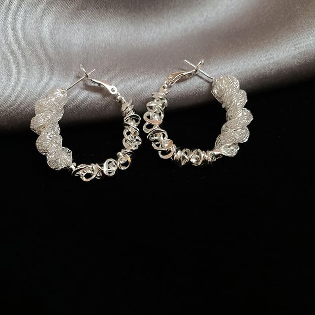 (Various Alloy Twisted Hoop Earring Designs)