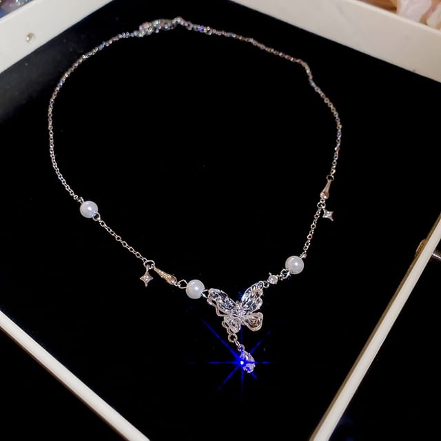 Pendant (Various Pearl Choker Designs) Faux Alloy